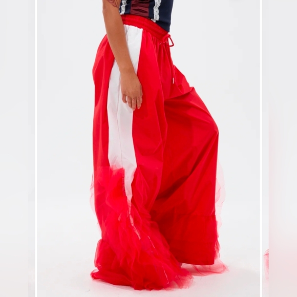 FEELING LIKE A BOSS TRACK PANT WITH TULLE TRIM IN RED - L - Picture 5 of 5